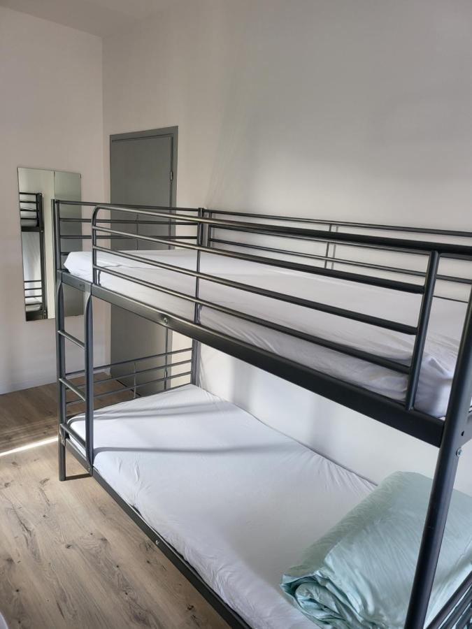 Rooms4Rest Wiertnicza - Private Rooms For Tourists - Atr Consulting Sp, Z O,O, Varşova Dış mekan fotoğraf